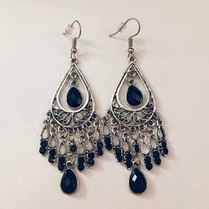 Black & Silver Teardrop Dangle Earrings